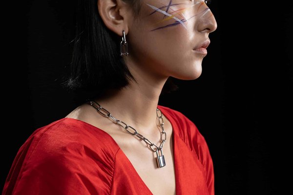 Tendances bijoux 2023 : l'élégance durable